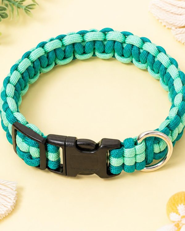 Adjustable Paracord Collar